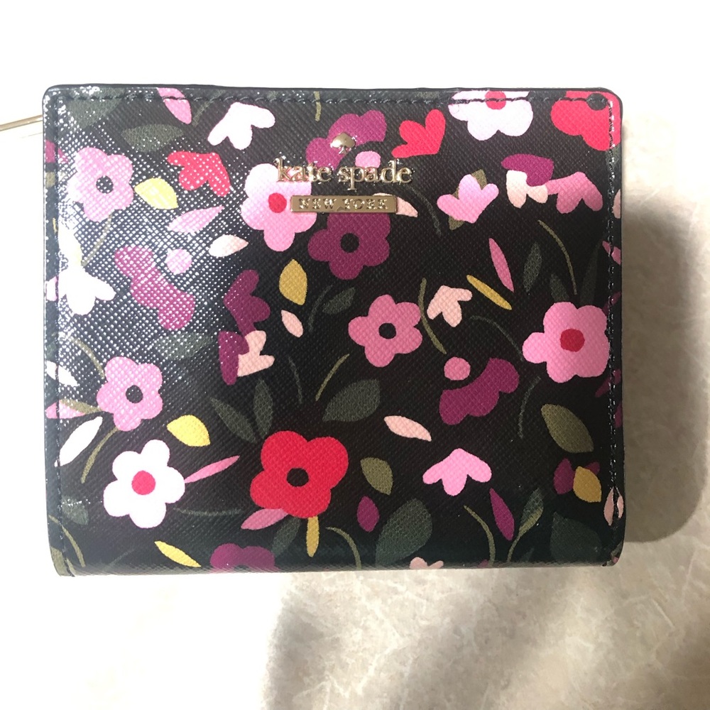 Wallet - Picture 2 of 4